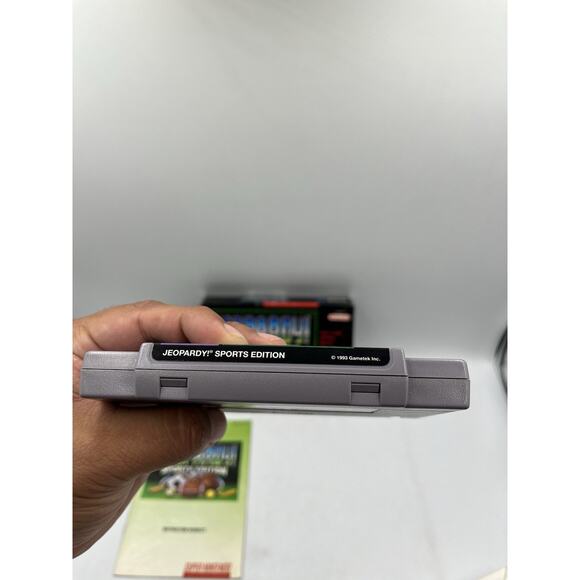 Jeopardy Sports Edition (SNES) Super Nintendo Complete In Box GameTek 1994 - Picture 3 of 15